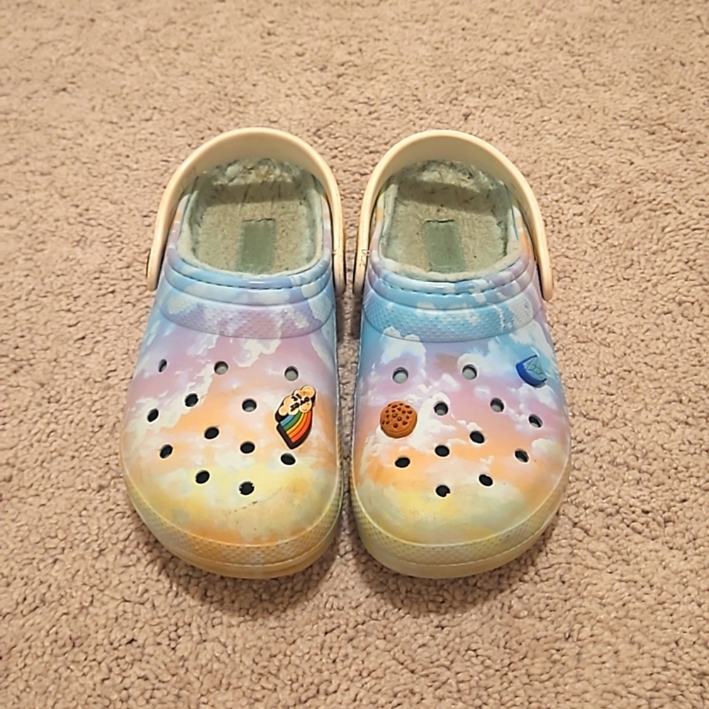 Crocs Fleece Lined in Blue Size 2Y